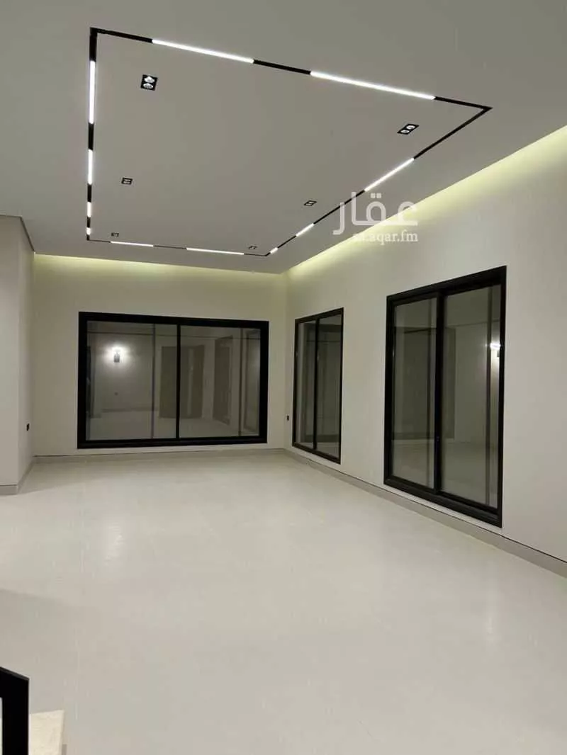 6 bedroom villa in Al Maizilah 8