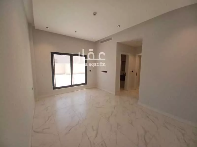 3 bedroom apartment in Al Malqa 13