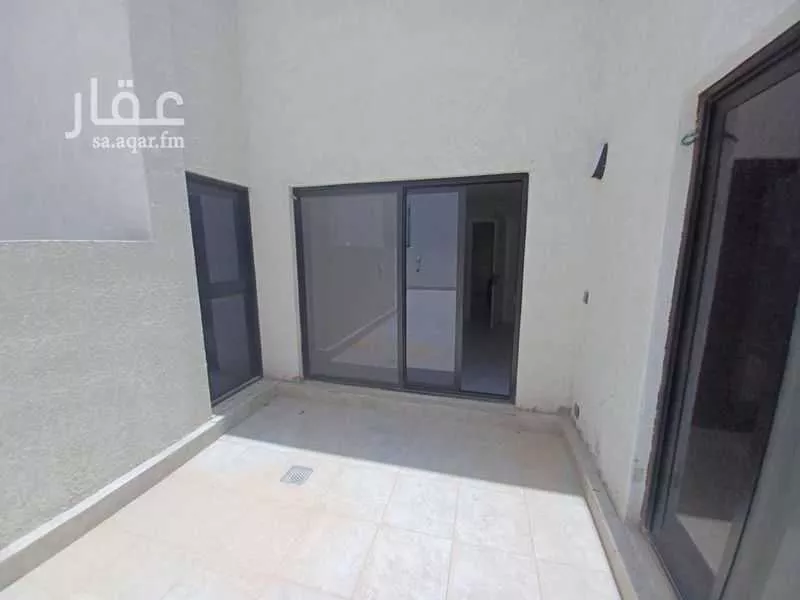 3 bedroom apartment in Al Malqa 7