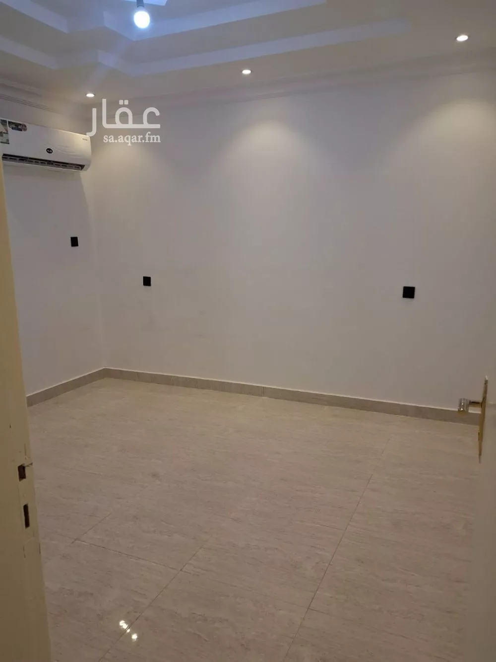 شقة 2 غرف في المروج 4