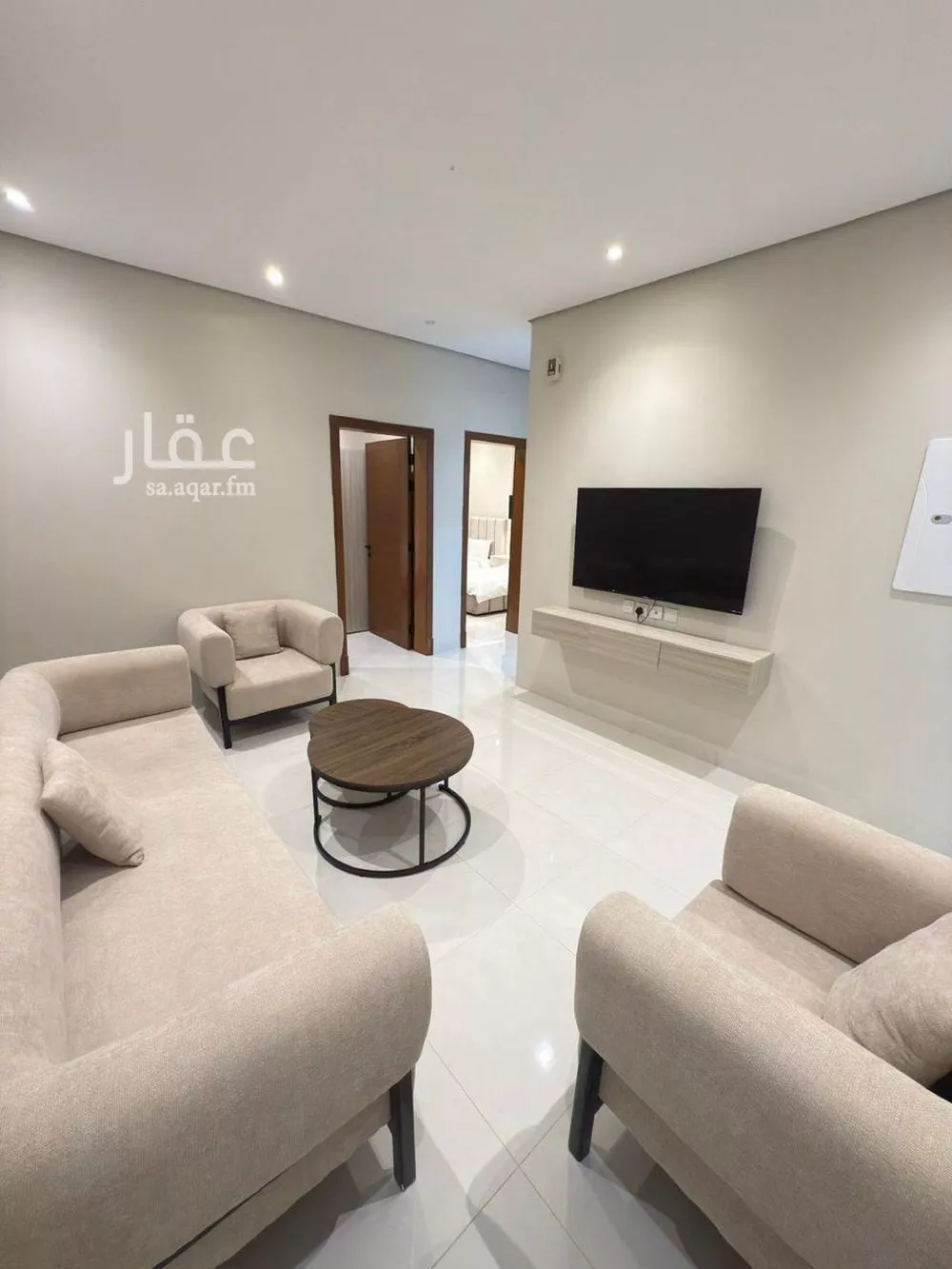 شقة 2 غرف في الثقبة 4