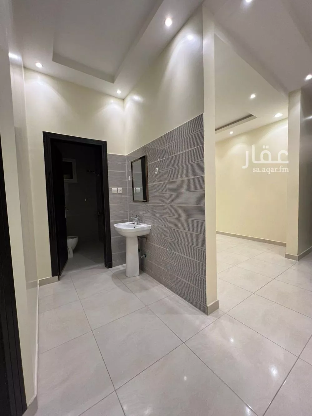 3 bedroom floor in Al Narjis 5
