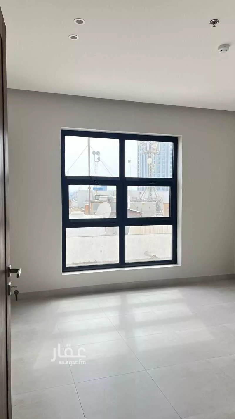 شقة 2 غرف في الراكة الجنوبية 9