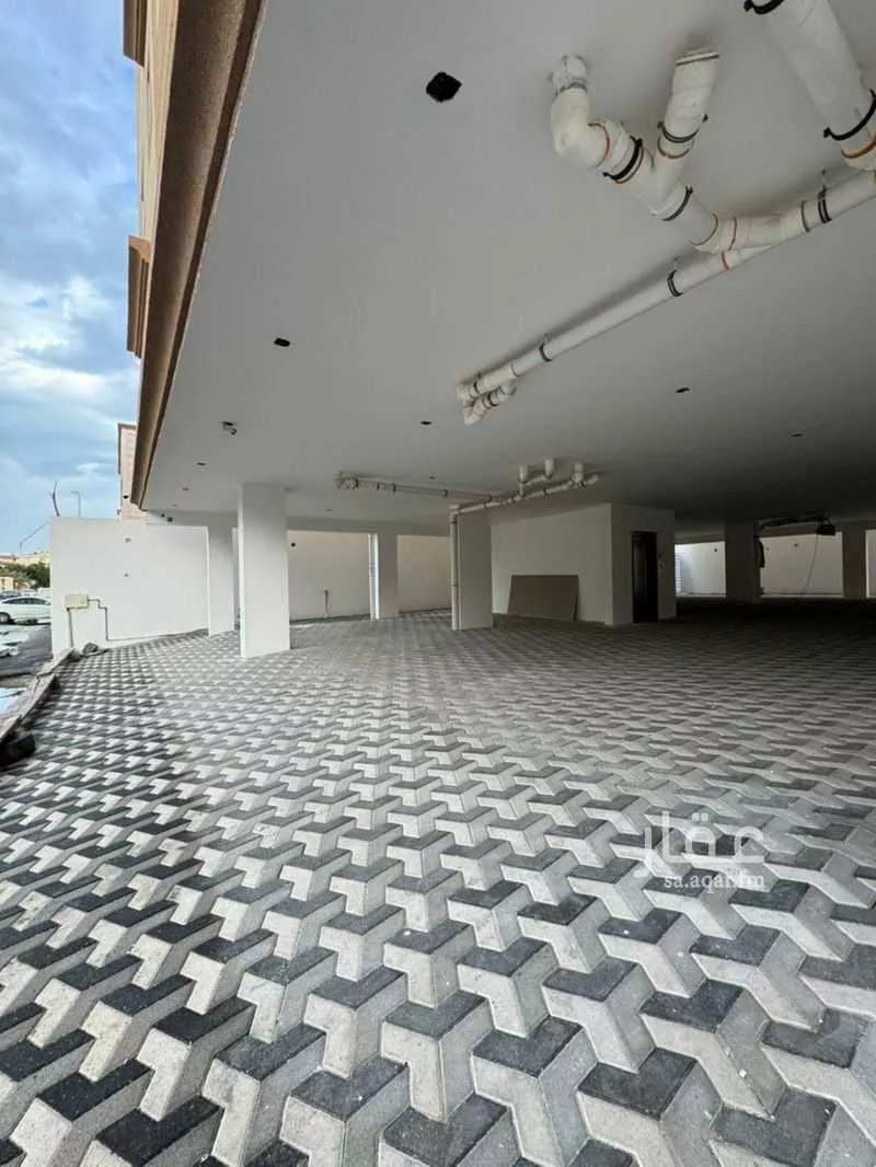2 bedroom apartment in Al Jalawiyah 2
