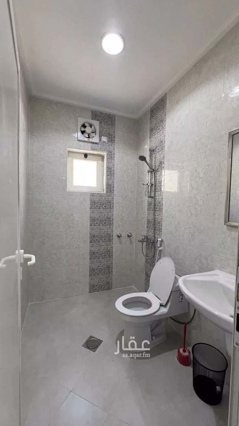 2 bedroom apartment in Al Jalawiyah 7