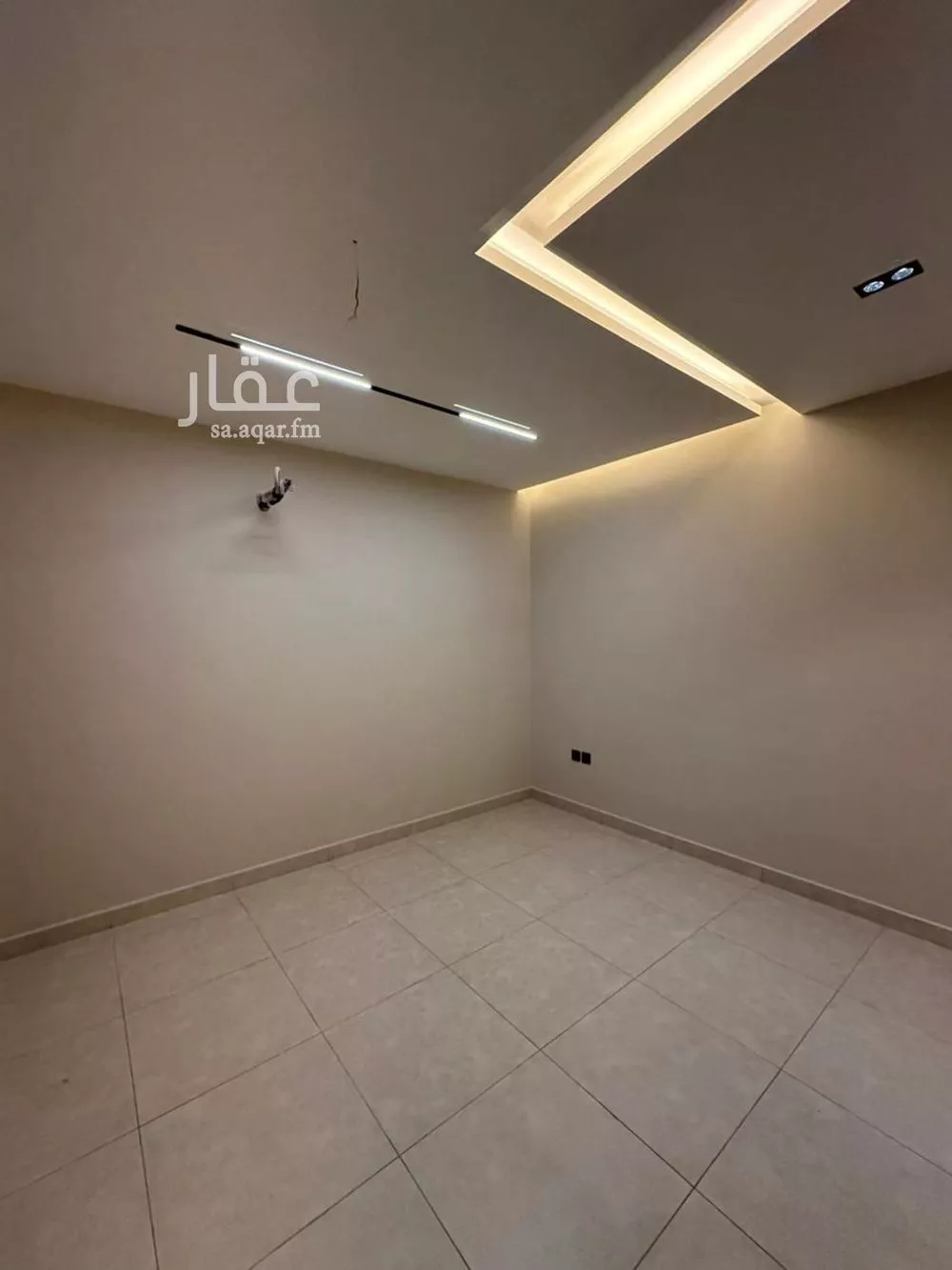 شقة 3 غرف في العزيزية 3