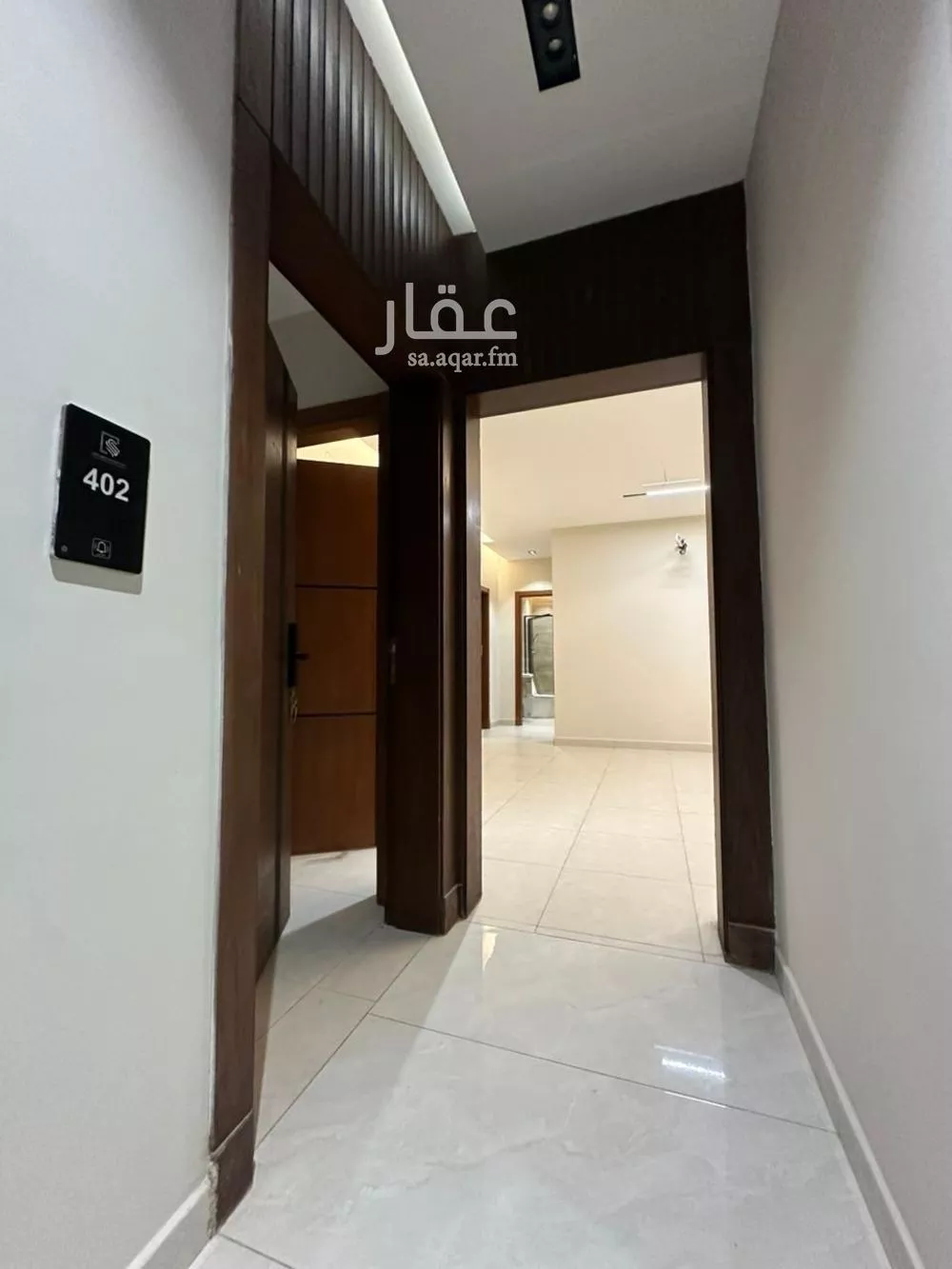 شقة 3 غرف في العزيزية 10