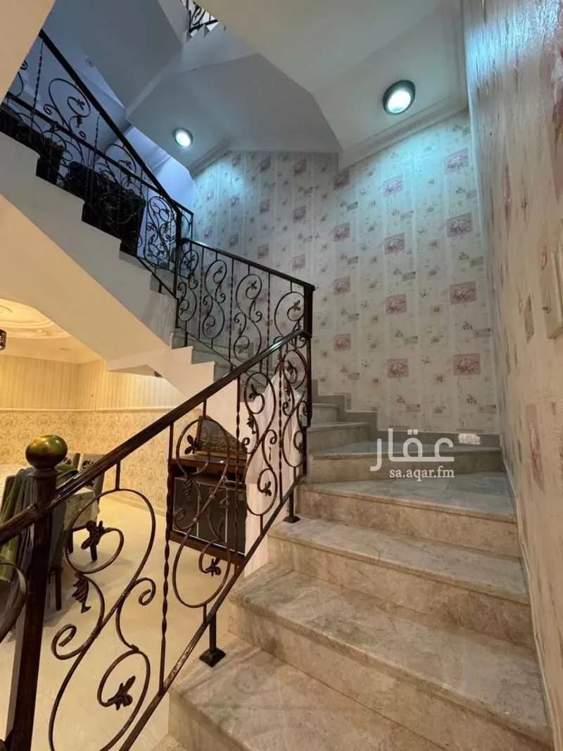 فيلا 10 غرف في ضاحية الملك فهد 11