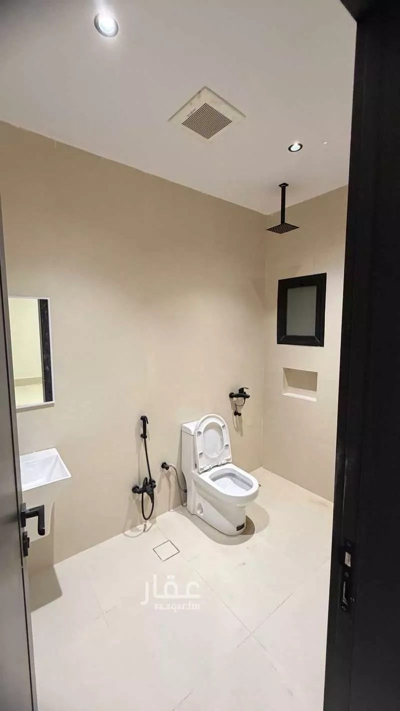 3 bedroom floor in Badr 3