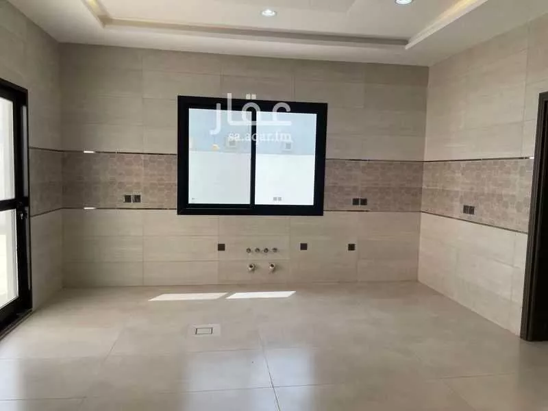 شقة 6 غرف في الريان 3