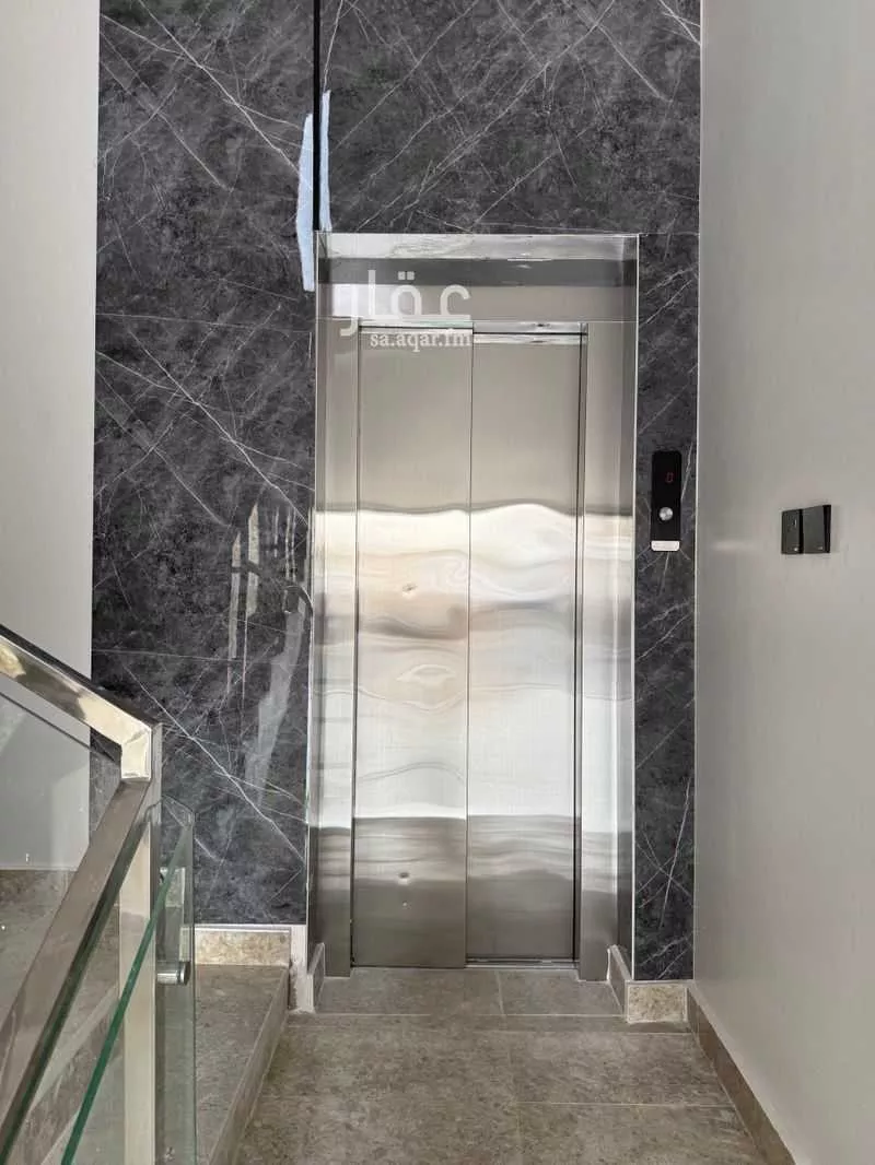 5 bedroom floor in Al Rawdah 21