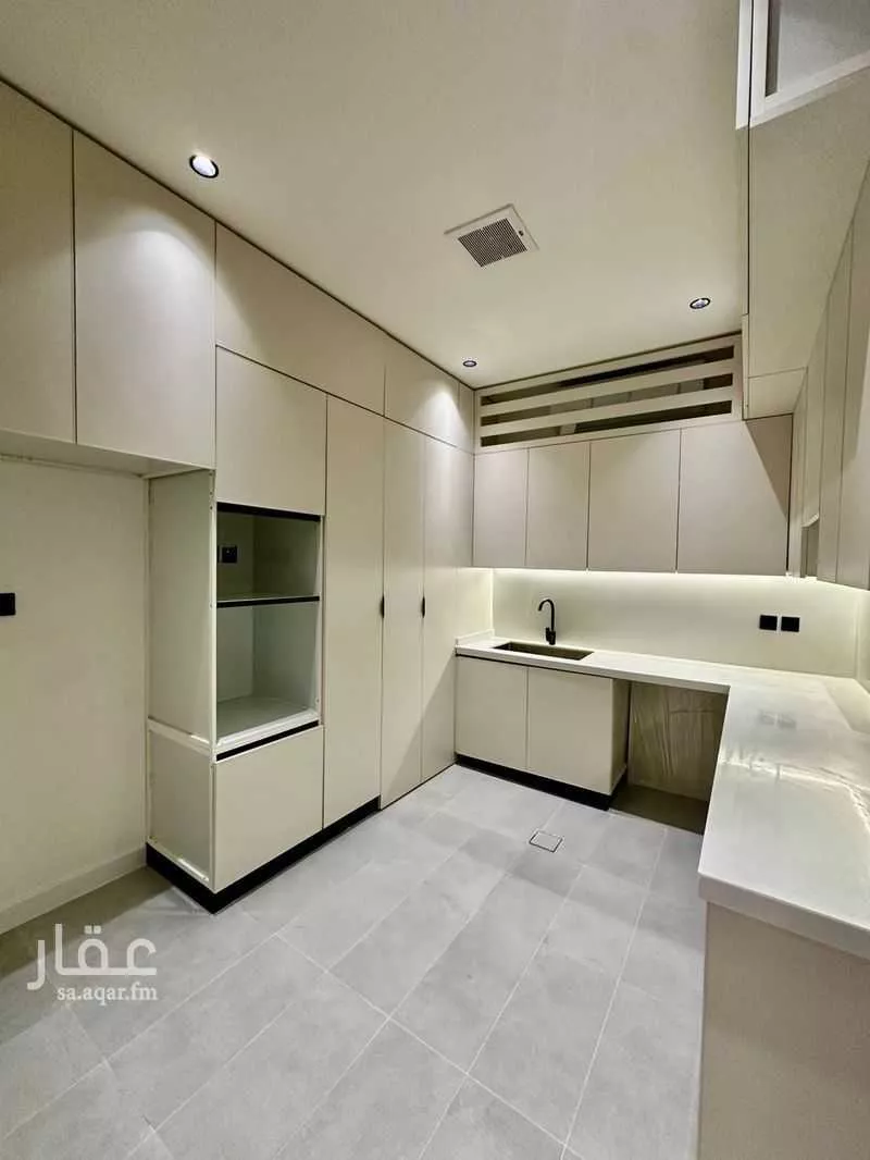 دور 3 غرف في النرجس 17