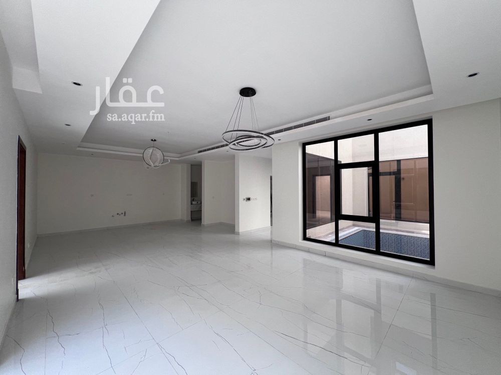 7 bedroom villa in Ishbiliyah, Eastern Province 14