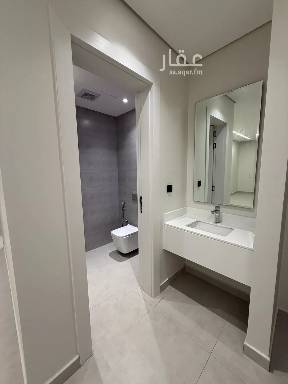 3 bedroom apartment in Al Bahr 8