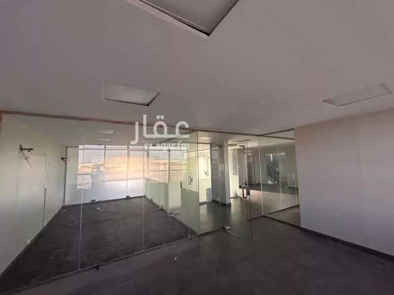 مكتب 790 م² في جشم 4