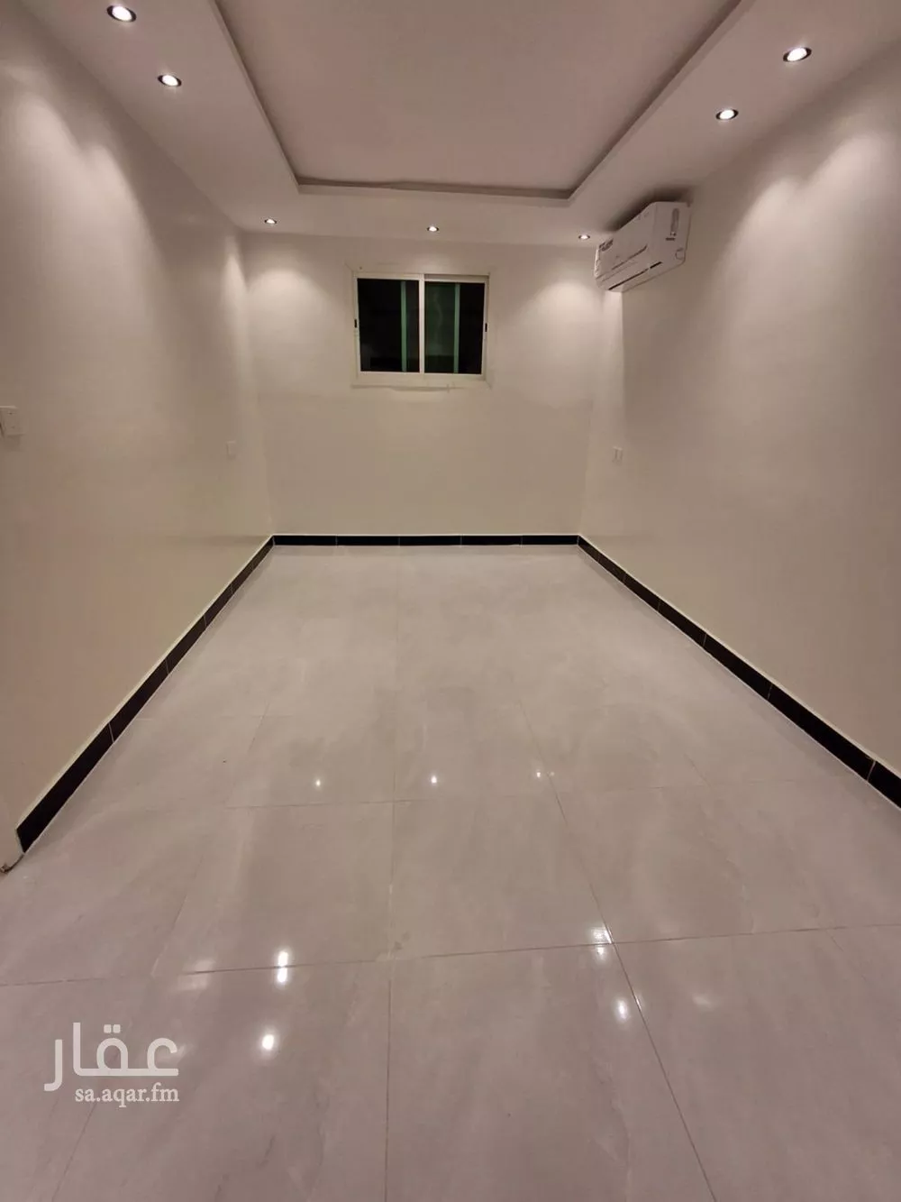 شقة 1 غرف في العليا 4