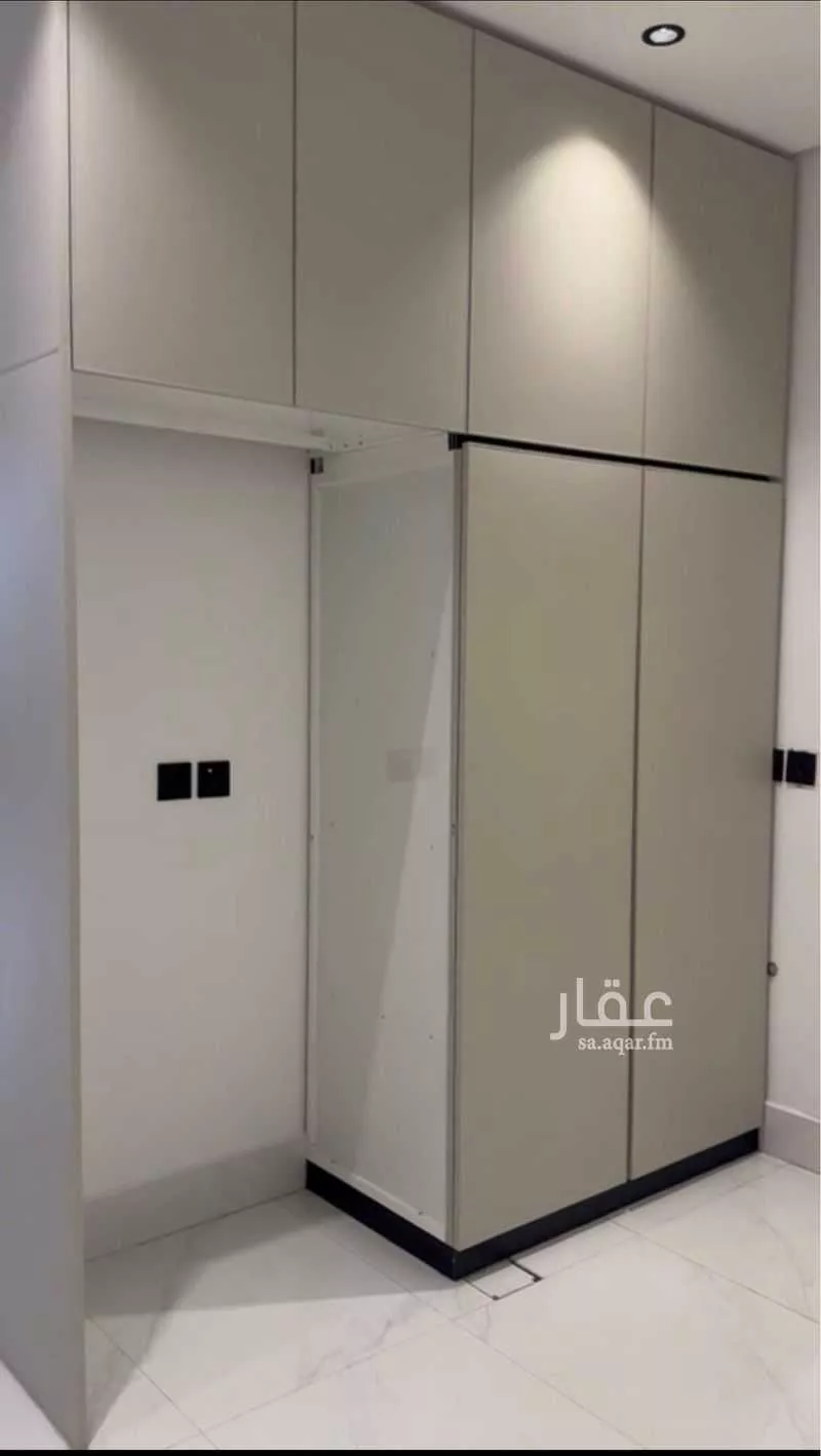 شقة 3 غرف في الشهداء 13