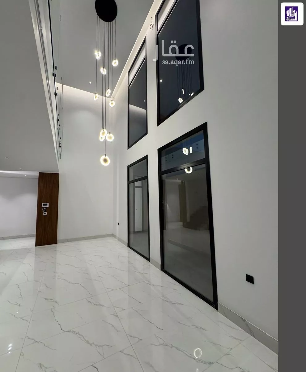 فيلا 5 غرف في النرجس 11