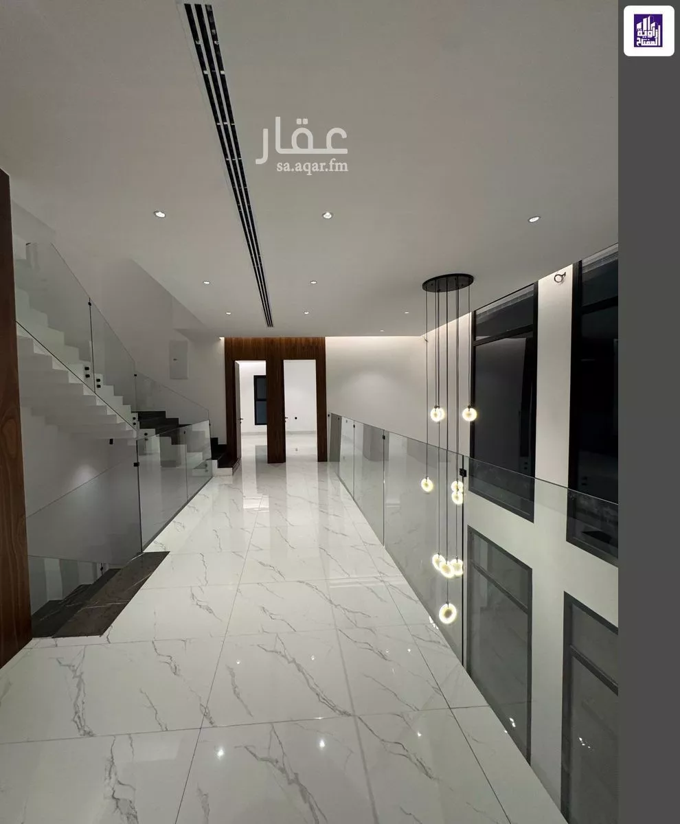 فيلا 5 غرف في النرجس 18