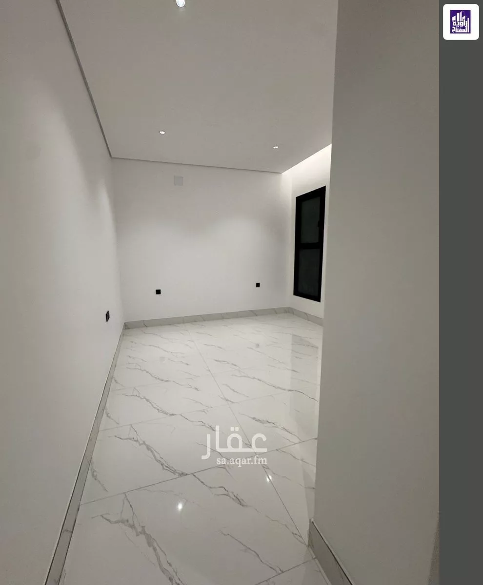 فيلا 5 غرف في النرجس 22