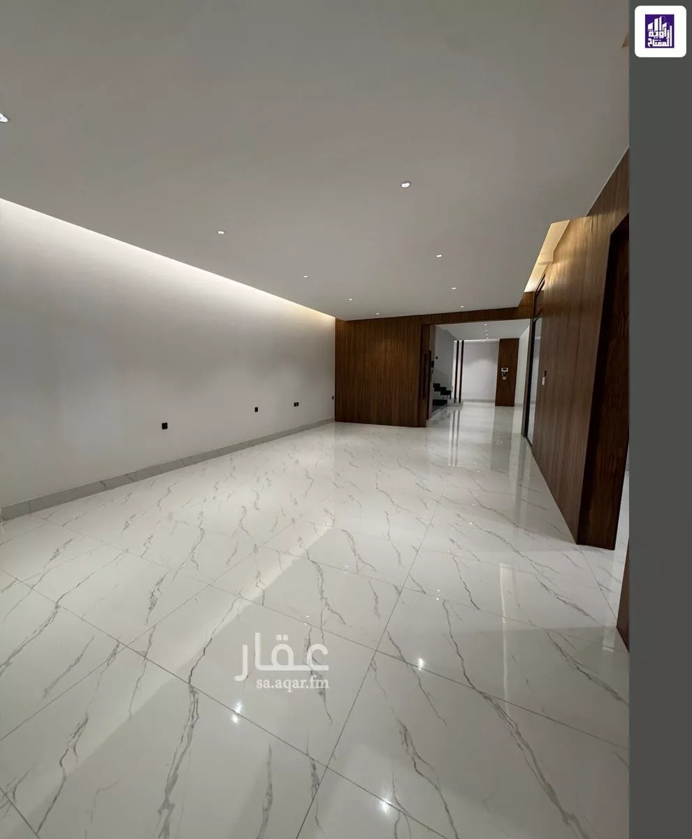 فيلا 5 غرف في النرجس 10