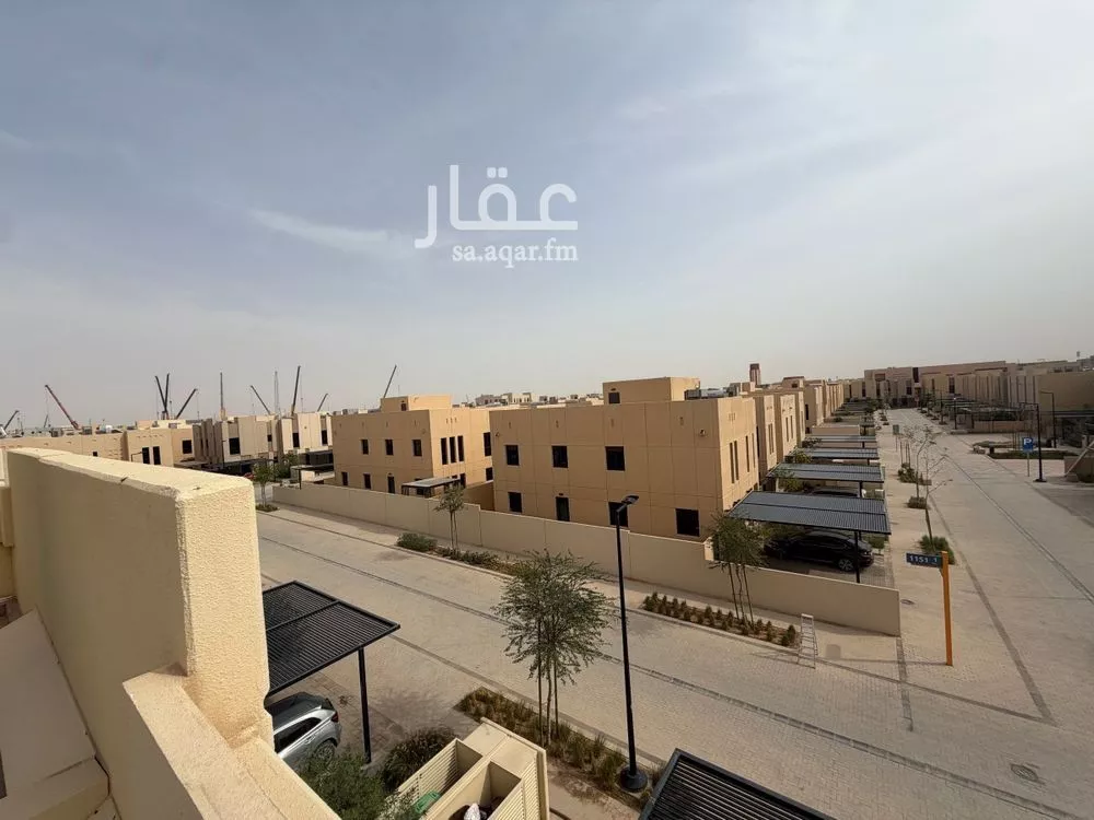 فيلا 4 غرف في المونسية 20