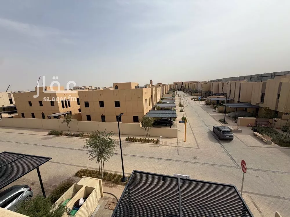 فيلا 4 غرف في المونسية 21