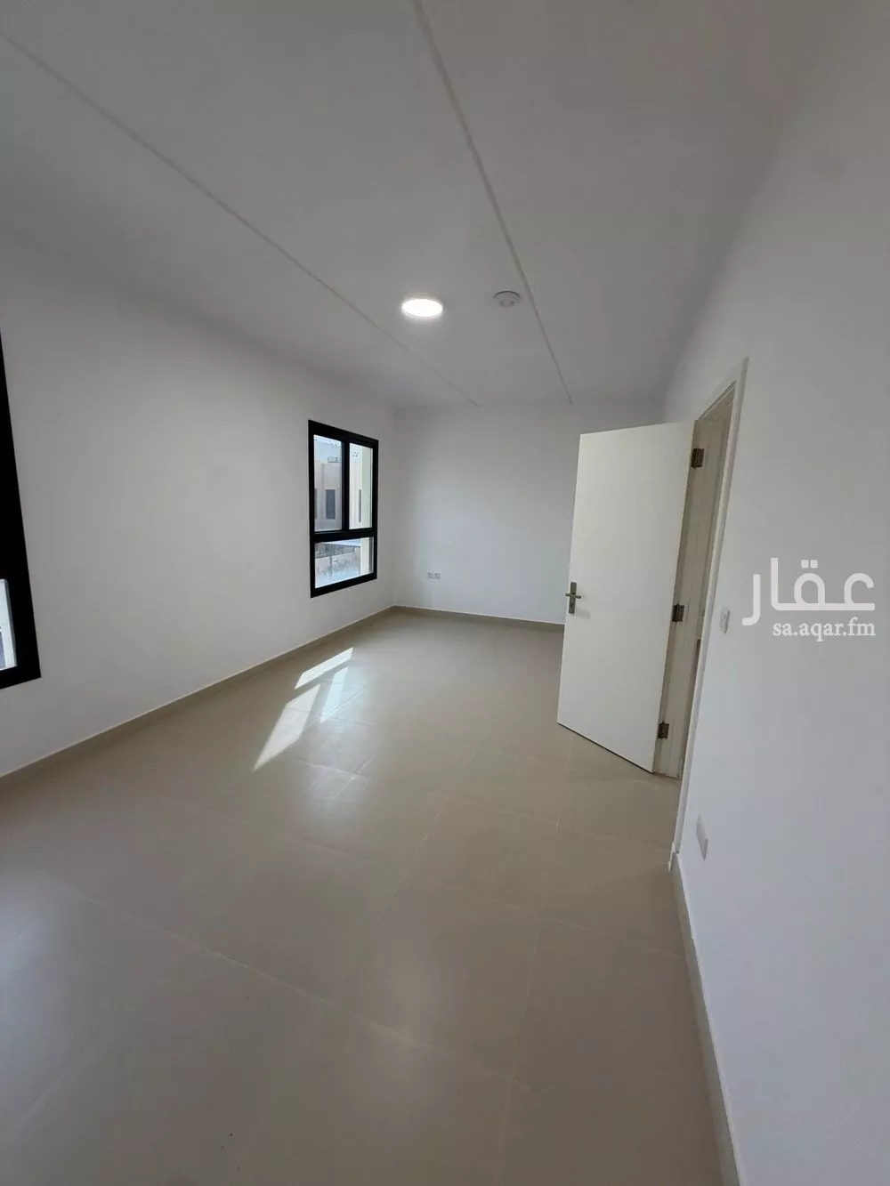 فيلا 4 غرف في المونسية 27