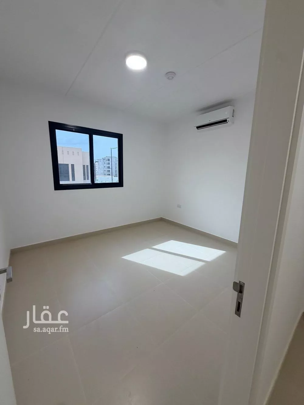 فيلا 4 غرف في المونسية 30