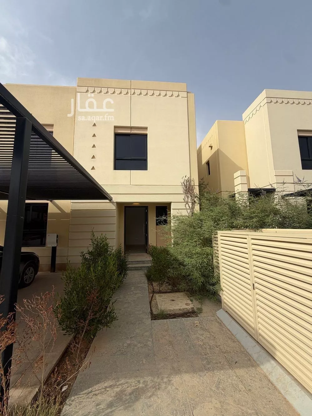 فيلا 4 غرف في المونسية 6