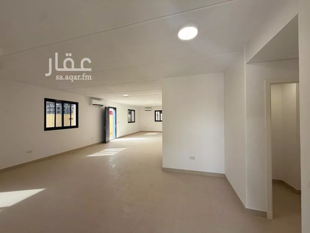 فيلا 4 غرف في المونسية 7