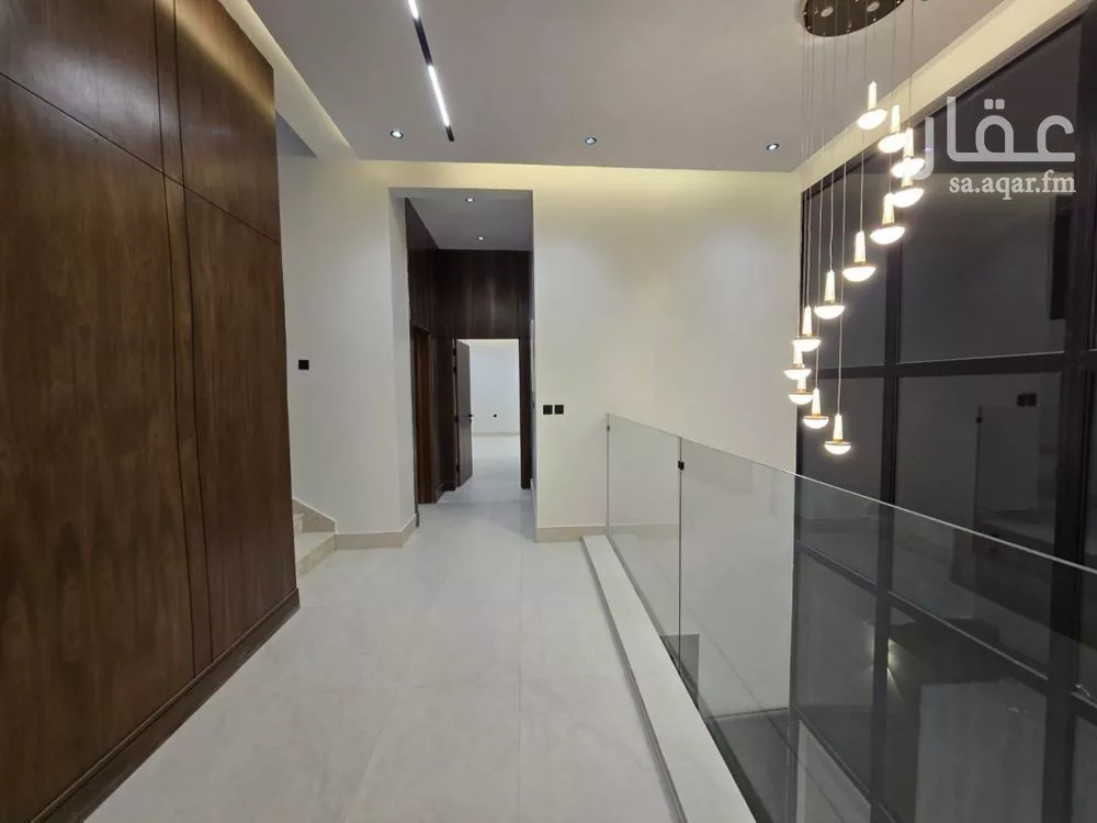 فيلا 5 غرف في النرجس 13