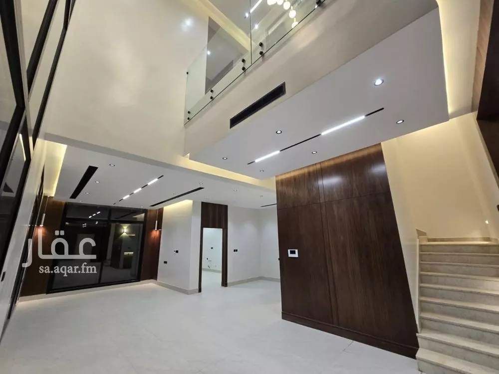 فيلا 5 غرف في النرجس 14