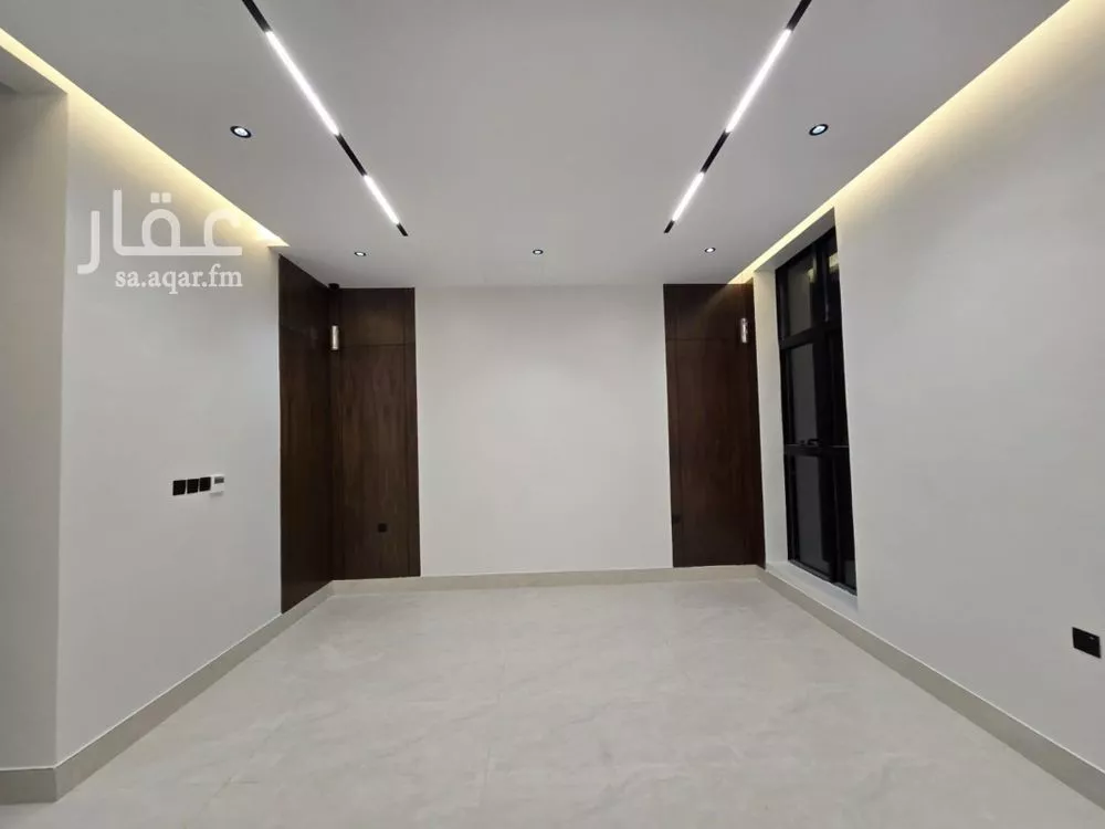 فيلا 5 غرف في النرجس 8