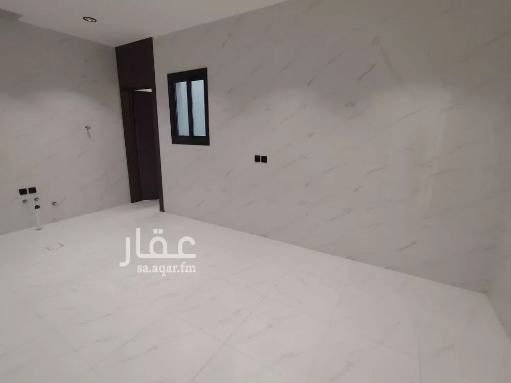 فيلا 5 غرف في القادسية 10