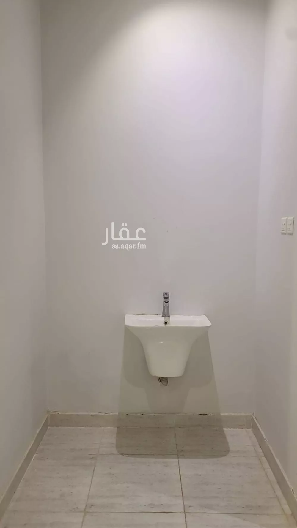 شقة 2 غرف في العارض 4