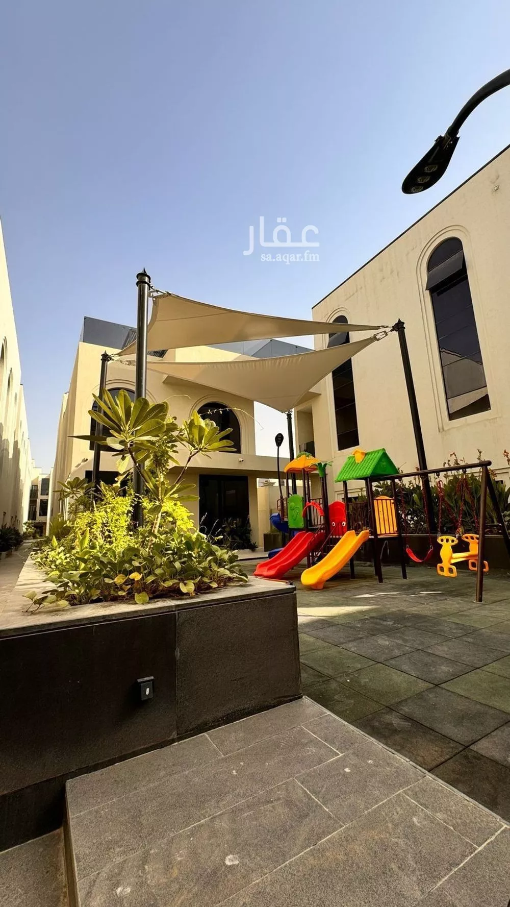 شقة 2 غرف في الملقا 16