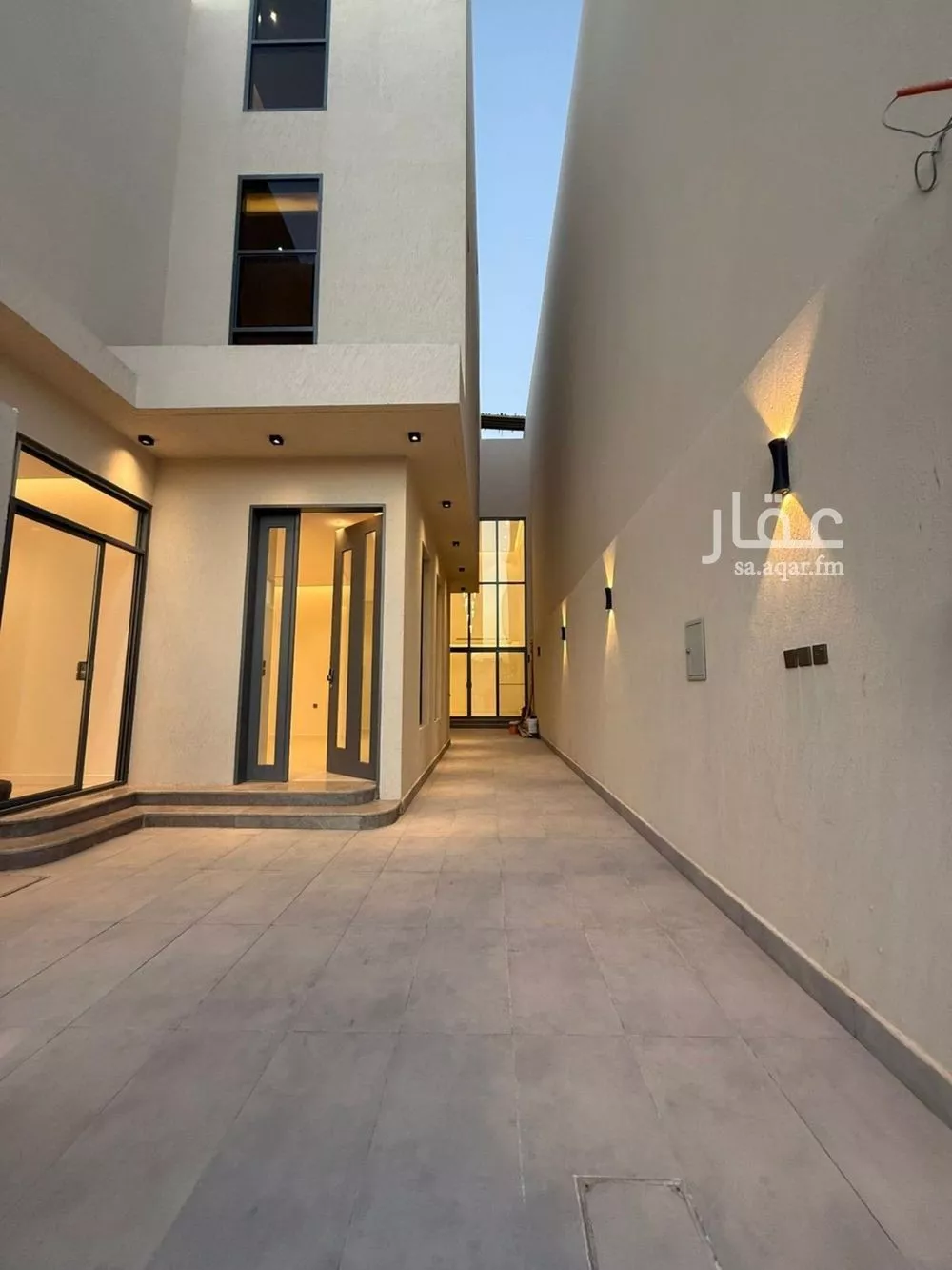 فيلا 7 غرف في المهدية 4