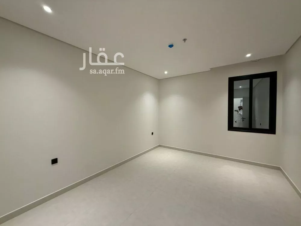 شقة 3 غرف في البحر 8