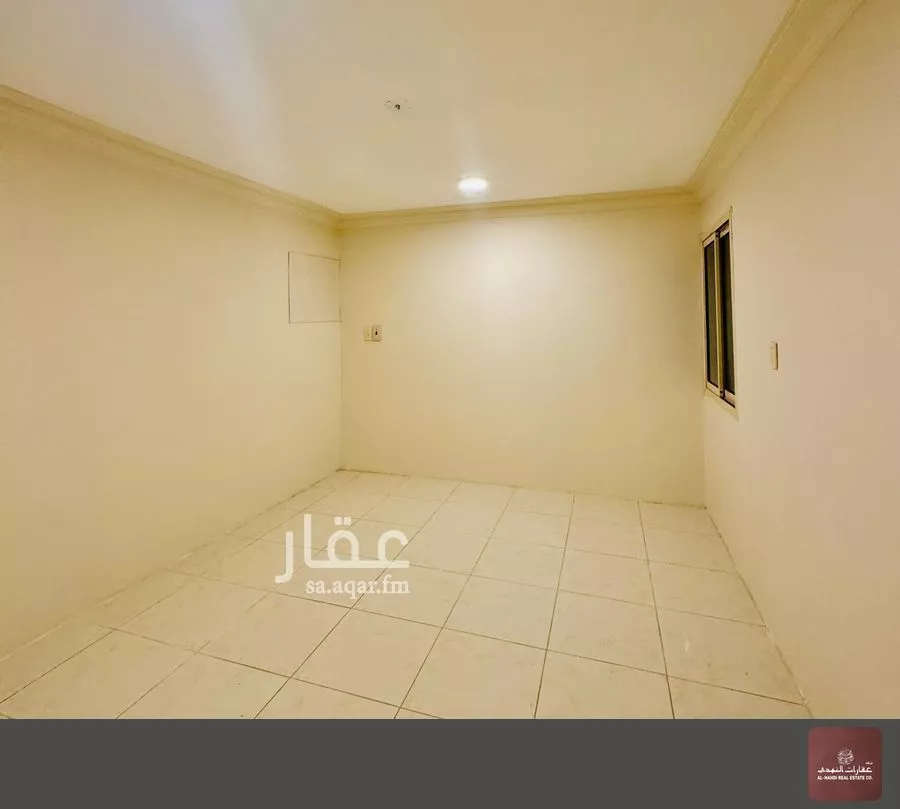 شقة 3 غرف في الثقبة 4