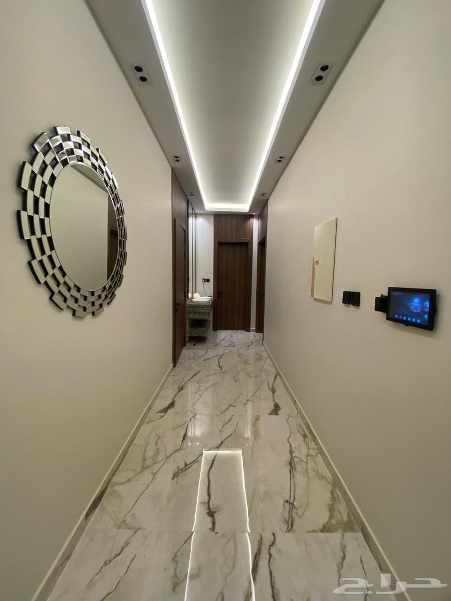 شقة 4 غرف في العارض 12