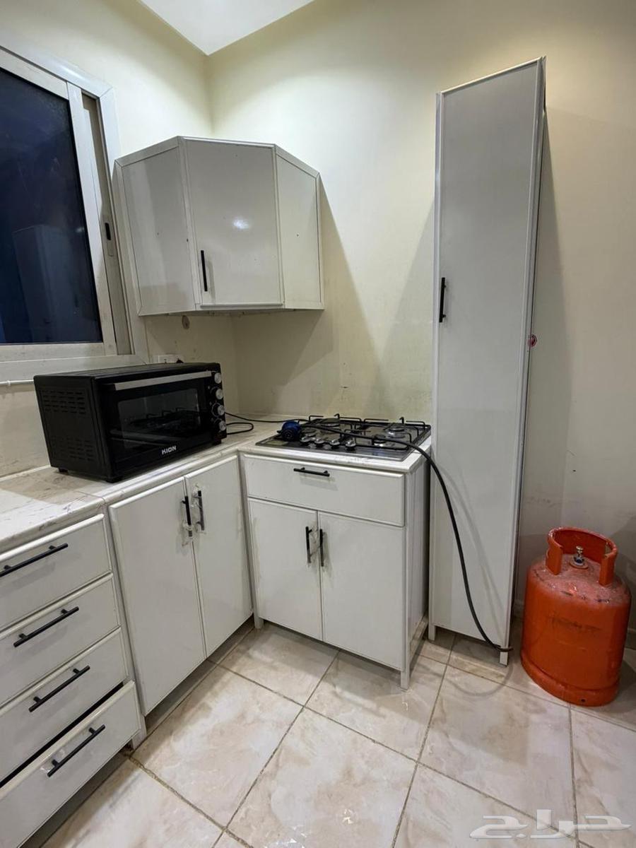 شقة 3 غرف في القادسية 3