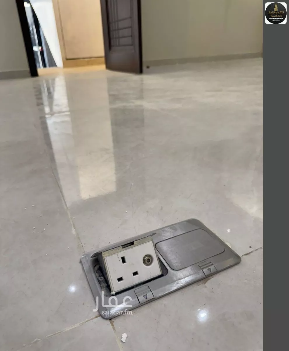 4 bedroom apartment in Jeddah 7