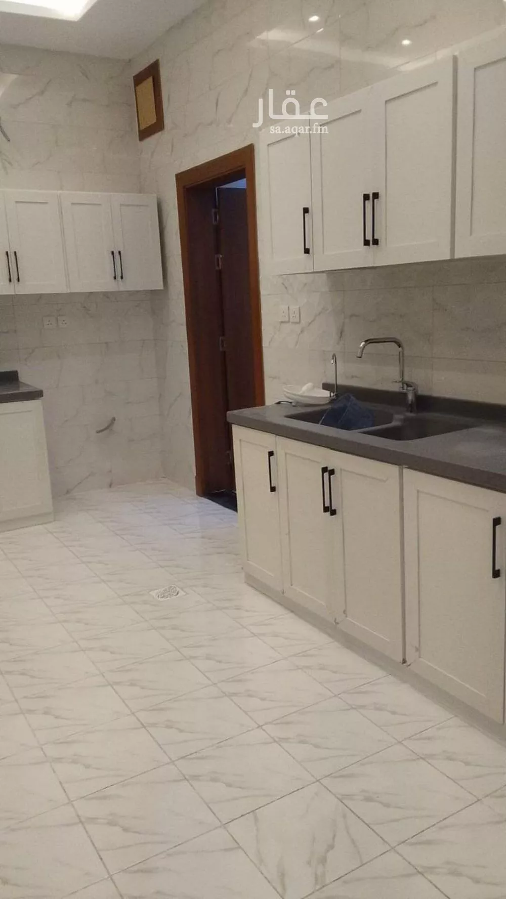 شقة 6 غرف في المروة 7