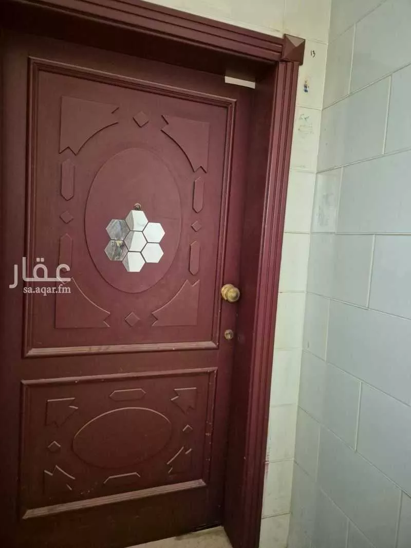 شقة 5 غرف في الصفا 12