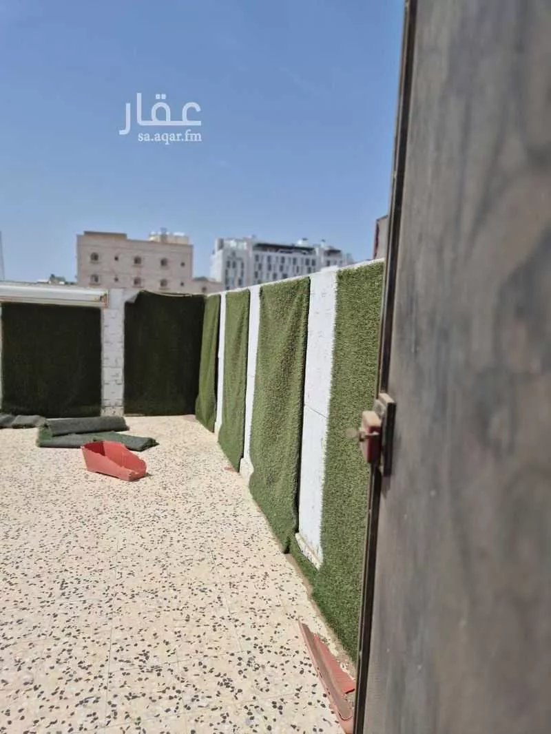 شقة 5 غرف في الصفا 3