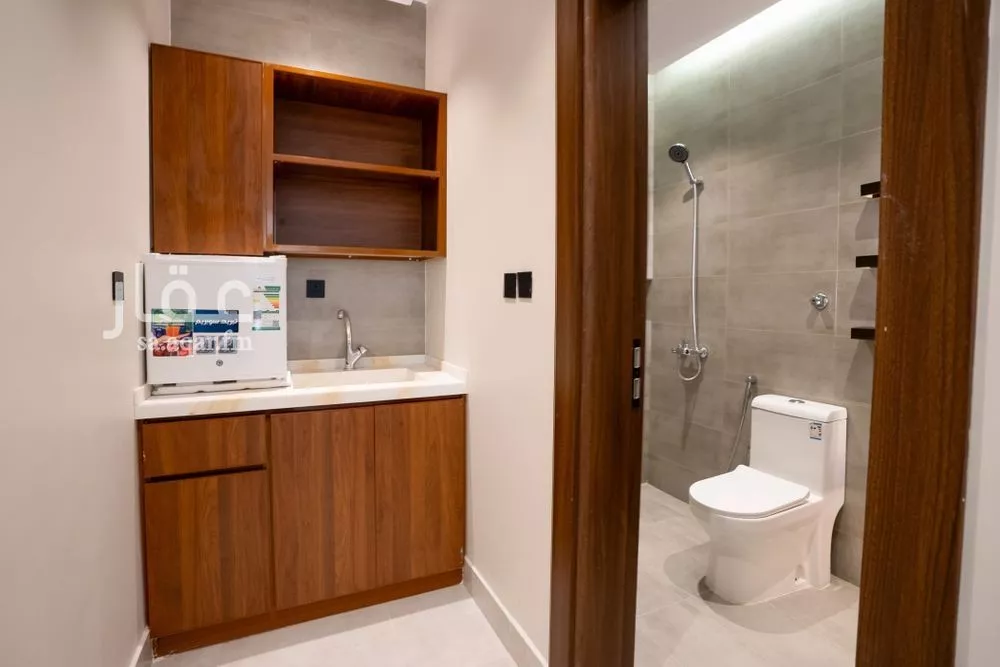 1 bedroom apartment in Al Bawadi 12