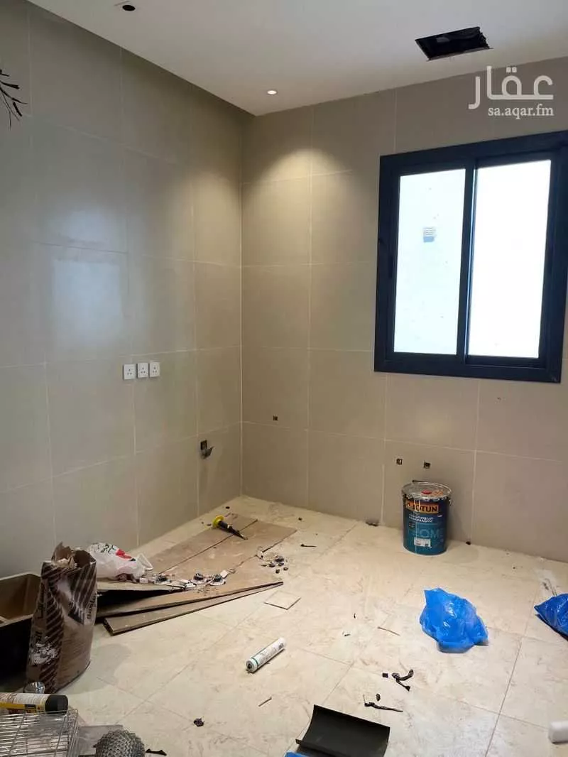 دور 4 غرف في الشراع 18