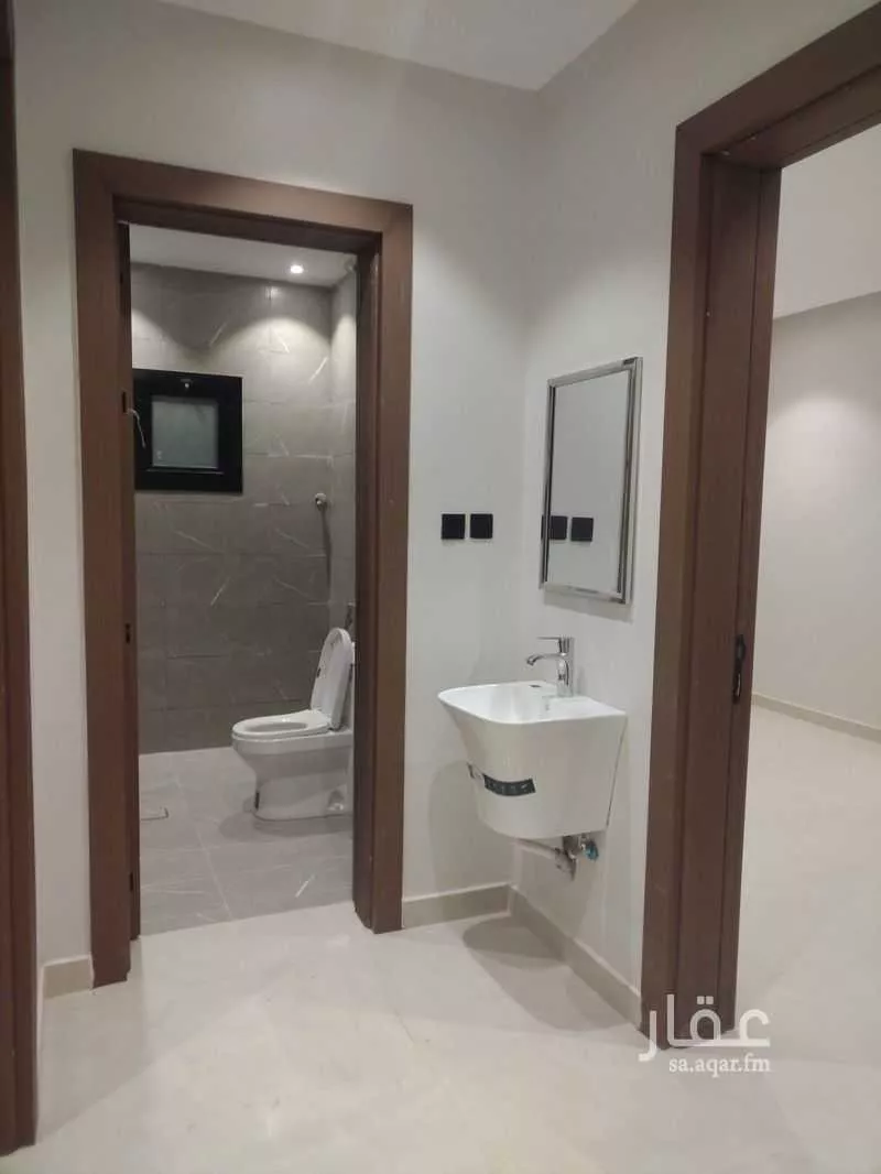 3 bedroom floor in Al Rimal 6