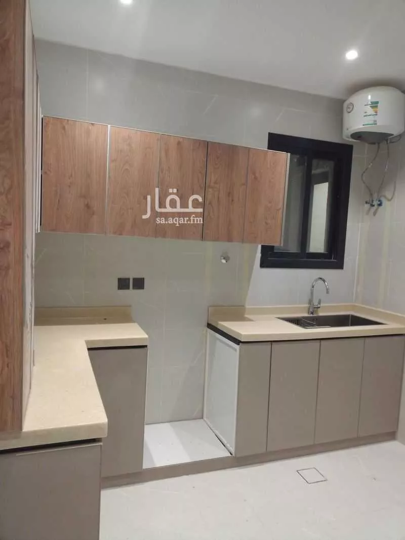 3 bedroom floor in Al Rimal 9